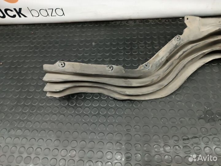 1426059 Шумоизоляция подножки левой