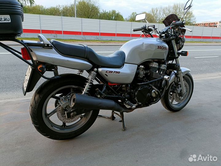 Мотоцикл Honda CB 750 F2