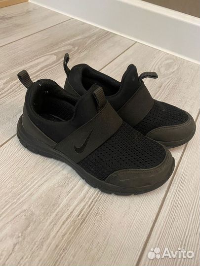 Кроссовки детские