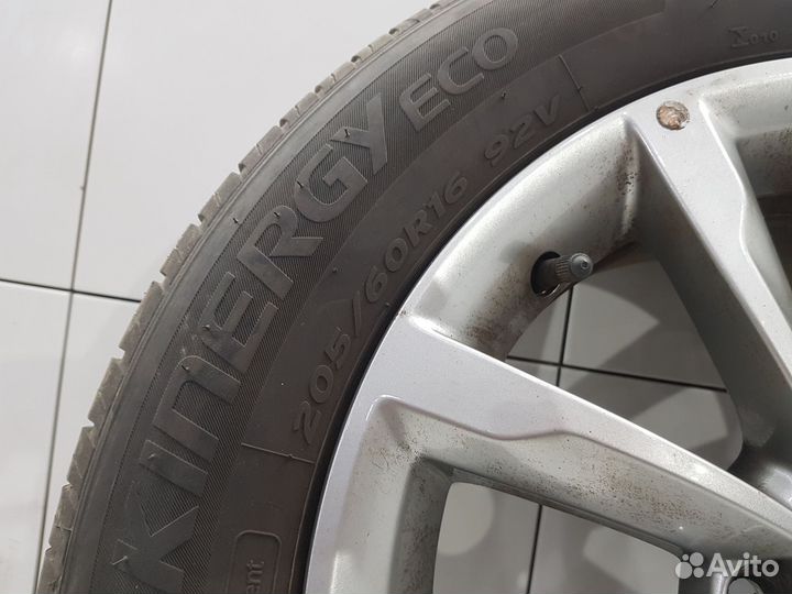 Запасное колесо 205/60 R16