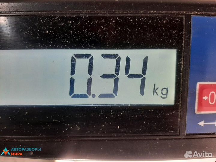 Форсунка Volkswagen Passat B6 2008 03L130277