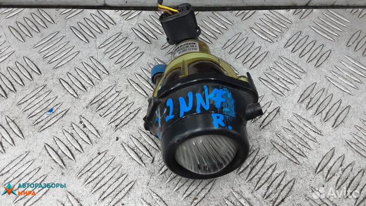 Фара правая BMW X3 E83 2004