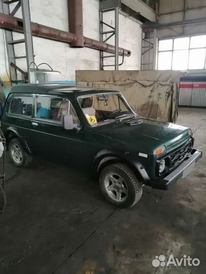 LADA 4x4 (Нива) 1.7 МТ, 1998, 190 600 км