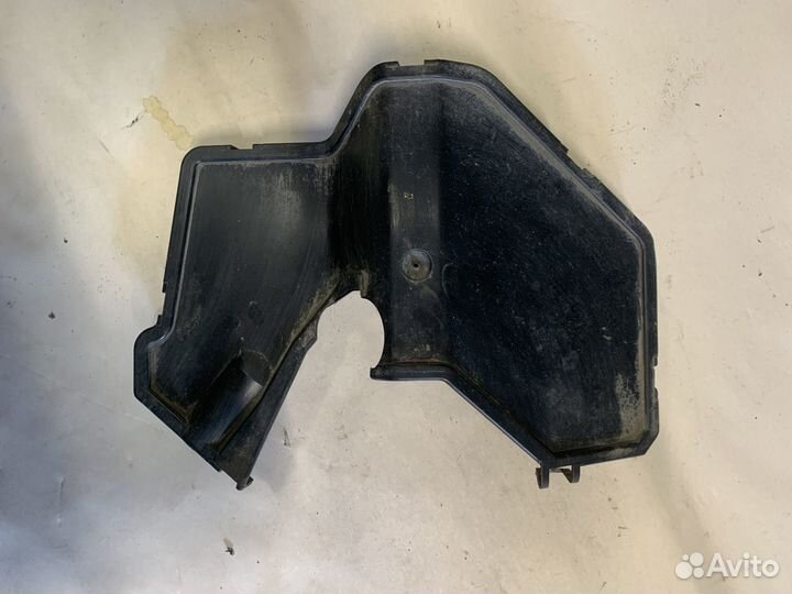 Кожух (Пыльник) тросов МКПП Ford Focus 2