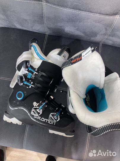 Горнолыжные ботинки Salomon