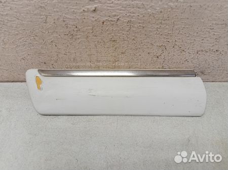 Молдинг переднего левого крыла