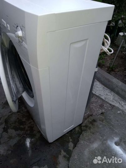 Zanussi 3.5кг 34см стиральная машина бу