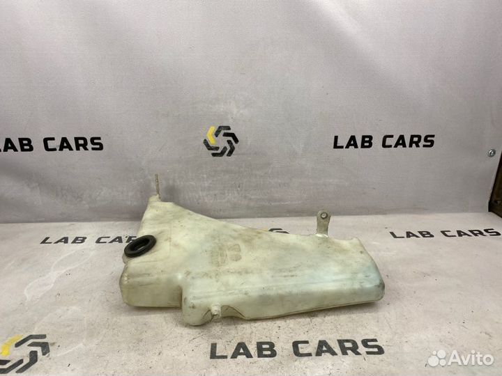 Бачок стеклоомывателя Audi A5 8T cama 2.7 TDI 2008