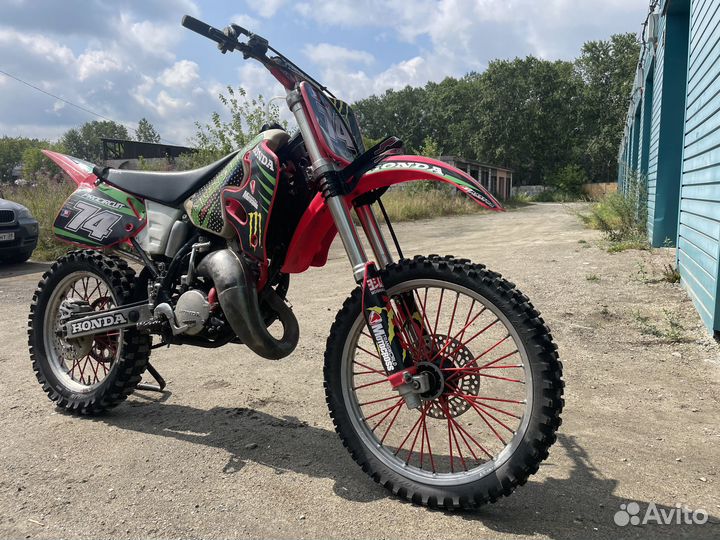 Хонда CR125R