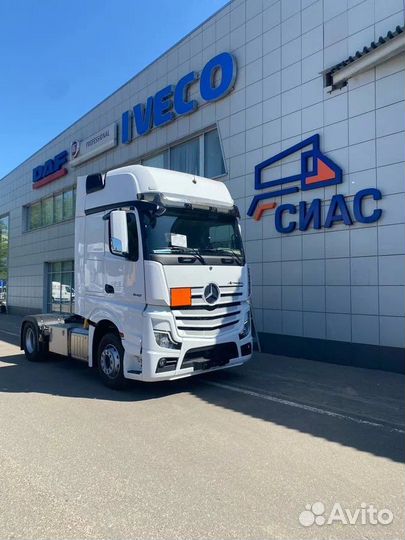 Mercedes-Benz Actros 1942, 2022