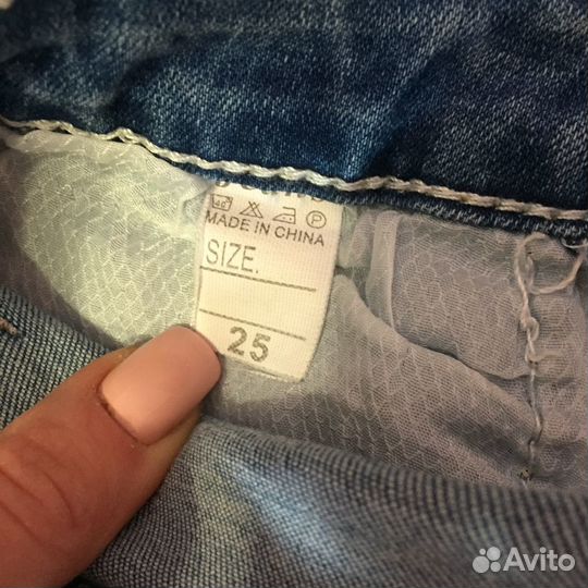 Джинсовые шорты