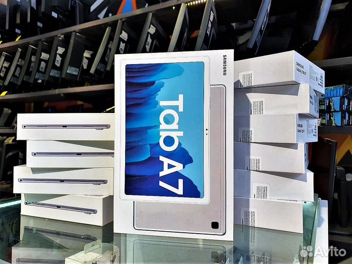 Почти новый Samsung Galaxy Tab A7 64GB LTE