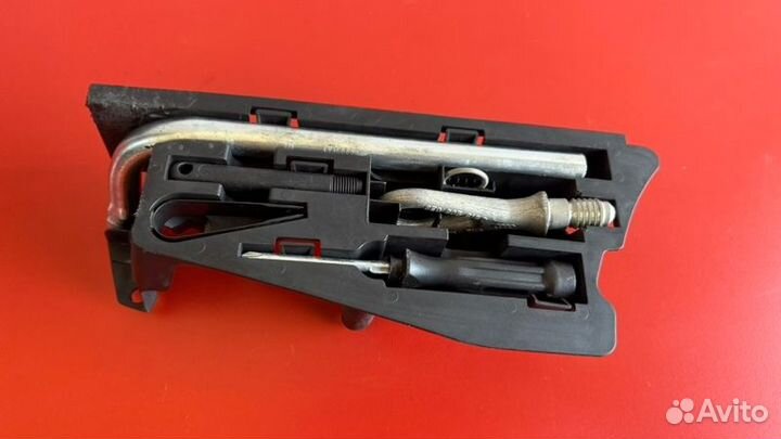 Набор инструментов Audi A6 C6 AUK 3.2 2008