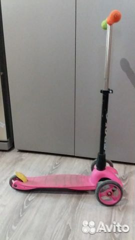 Самокат в отличном состоянии, руль регулируется