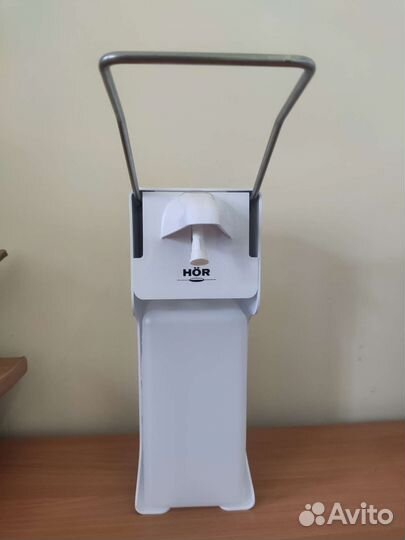 Дозатор локтевой