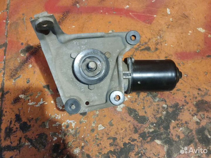 Моторчик стеклоочистителя mitsubishi space runner