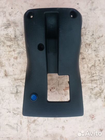 Обшивка рулевой колонки нижняя (Kia Rio)