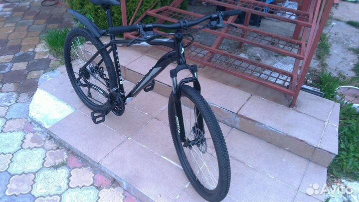 Велосипед горный Forward Apache 2.0 рама 19