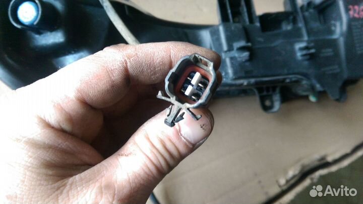 Lexus nx повторитель поворота левый ходового света