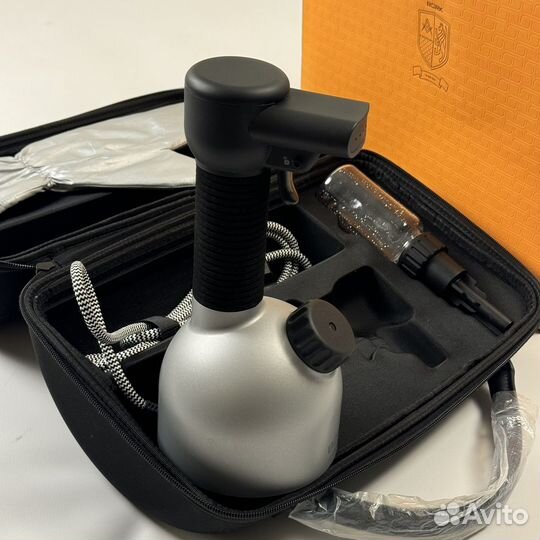 Ручной отпариватель (парогенератор) i700 bork