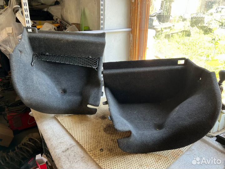 Обшивка багажника BMW5 E60