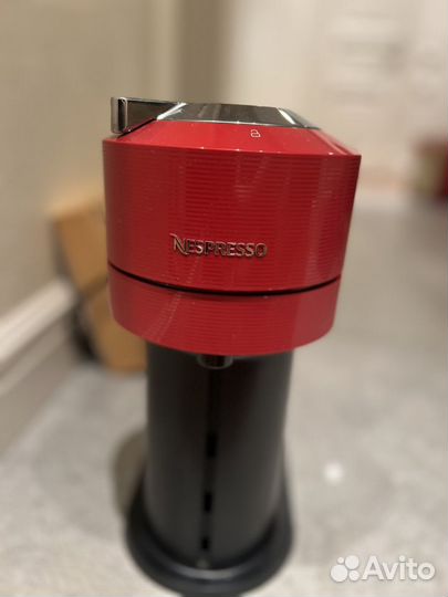 Кофеварка капсульная Nespresso delonghi