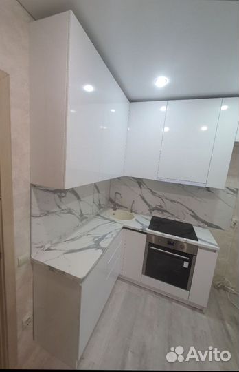 Кухня угловая по индивидуальному размеру