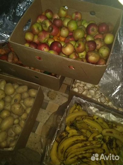 Овощи и фрукты, хлеб