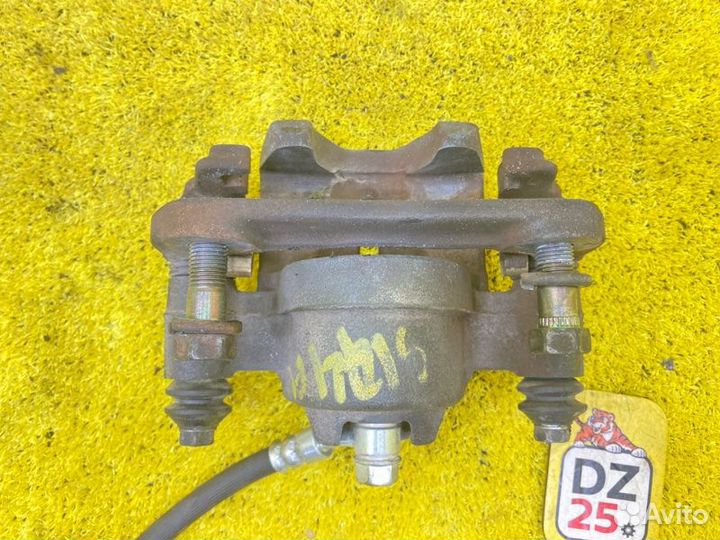 Суппорт передний левый Suzuki Jimny Wide/Jimny 145592