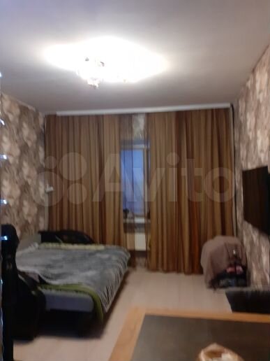 Комната 20 м² в 5-к., 9/9 эт.