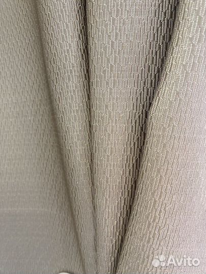 Три шторы Новые на кухню- гостинную