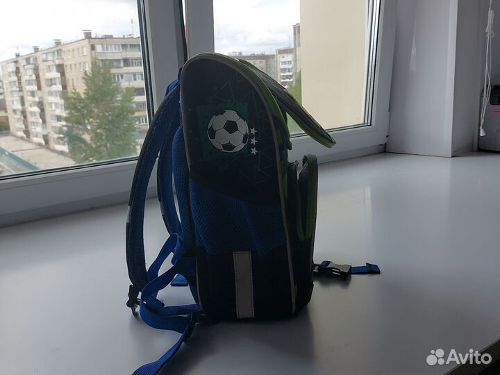 Портфель для начальных классов