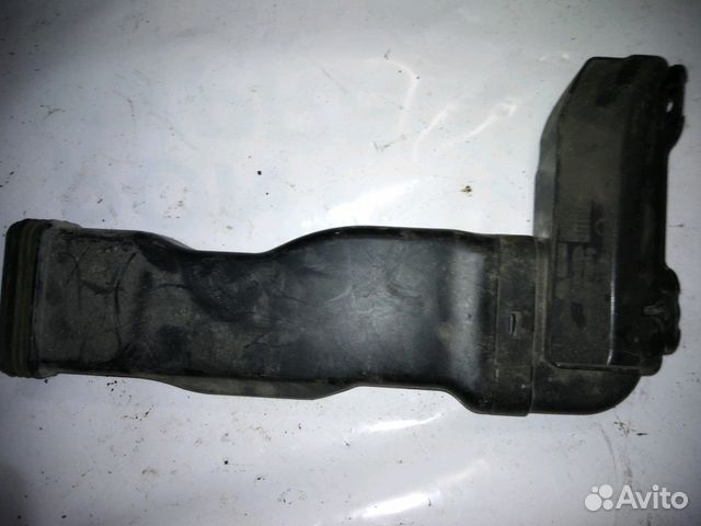 Воздуховод Hyundai Solaris 2010