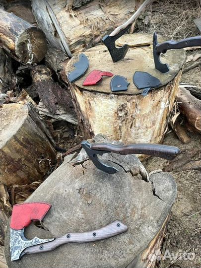 Топор кованый