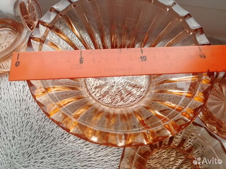 Вазы цветное стекло