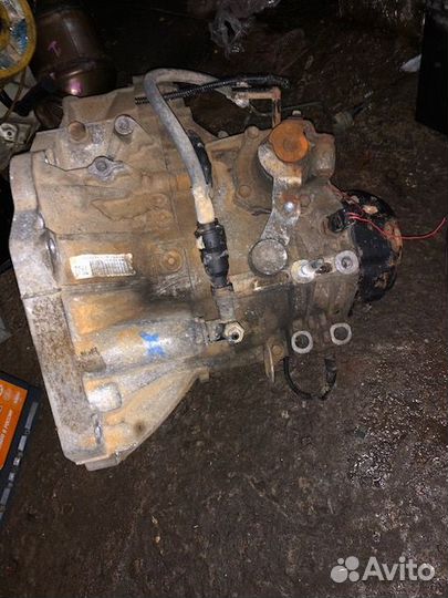 МКПП (механическая коробка переключения передач) S