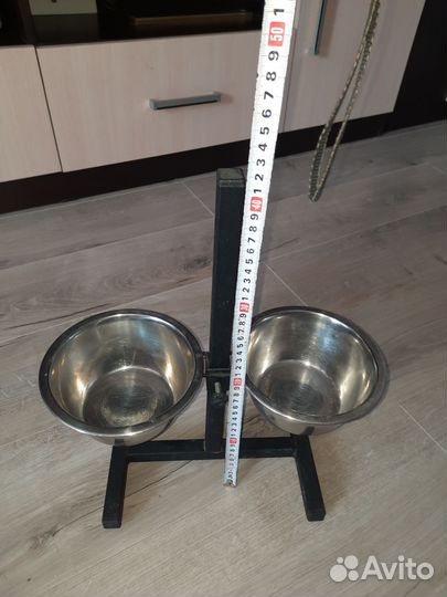 Миска для собак средних пород