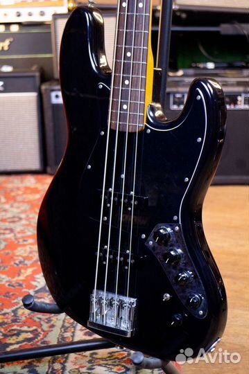 Бас-гитара Fender JB American Vintage Reissue '62