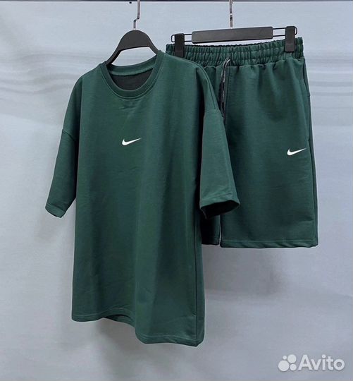 Костюм Nike