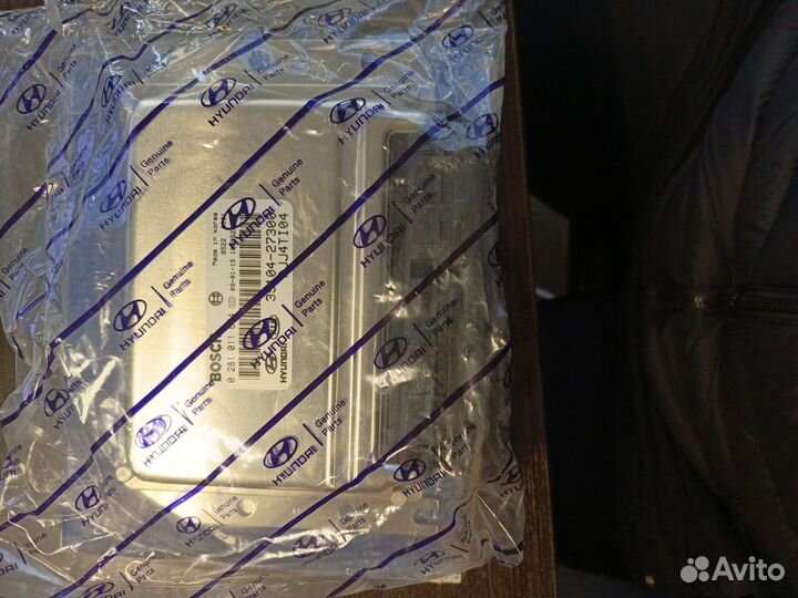 Блок управления двигателем Hyundai Tucson 1