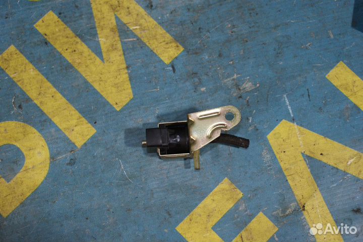 Электромагнитный клапан Audi A4