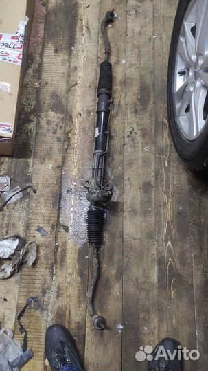 Продам рулевую рейку