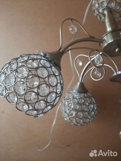 Люстра потолочная новая