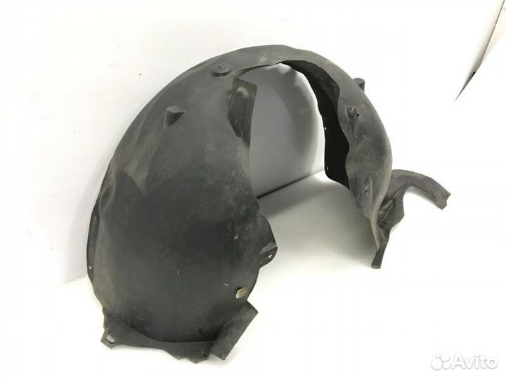 Подкрылок передний левый Skoda Octavia 1.6 cwva