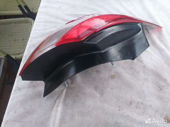 Задняя фара ford focus 3