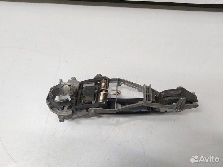 Ручка двери внешняя задняя левая Skoda Octavia A5