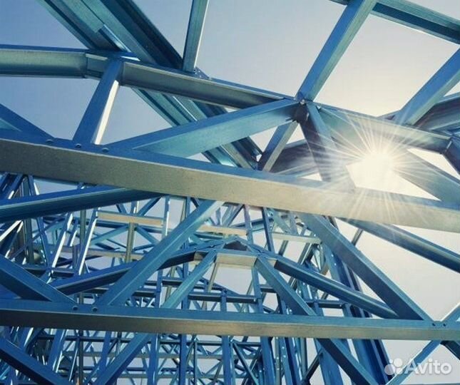 Рабочий в цех металлоконструкций