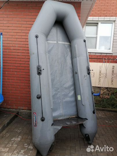 Лодка hunterboat с мотором mercury