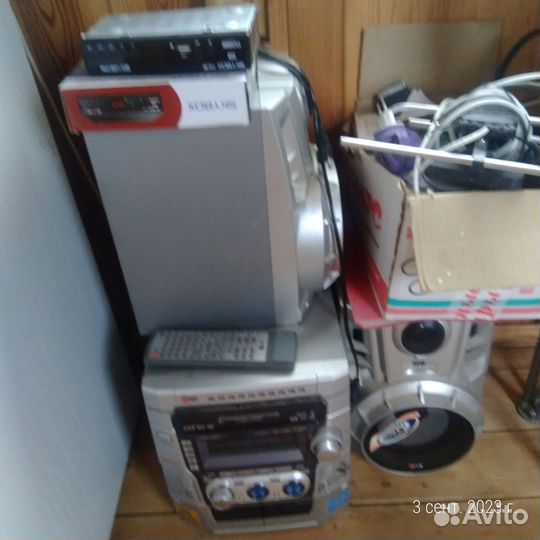 Телевизор, холодильник,муз.ценр,обогреватель