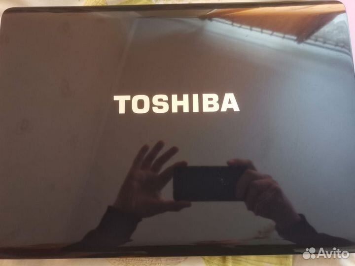 Ноутбук б/у, диагональ 17